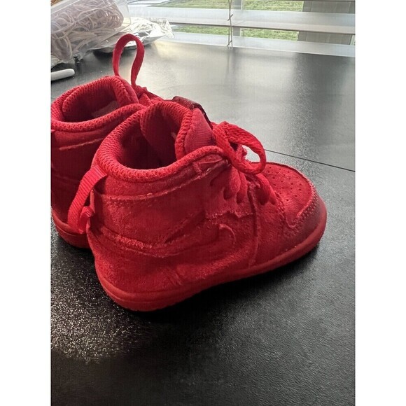 Nike Air Jordan 1 I Retro High OG Baby 4c Gym Red  October 705304-603 Chicago - Picture 3 of 6